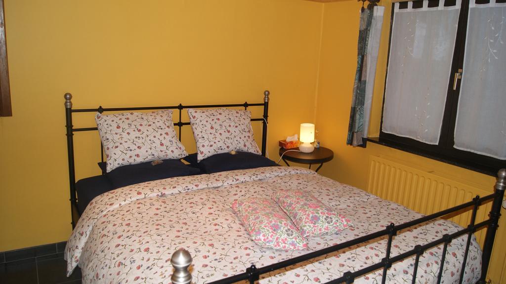 Fleurs-Sauvages Bed & Breakfast Hebronval Стая снимка